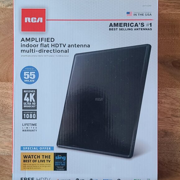 RCA Amplified indoor flat HDTV Antenna multi-directional - Picture 1 of 4
